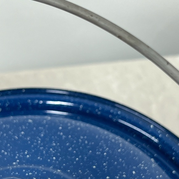 Vintage Enamelware Camping Pot blue white speckled Sierra cinsa - Picture 10 of 10